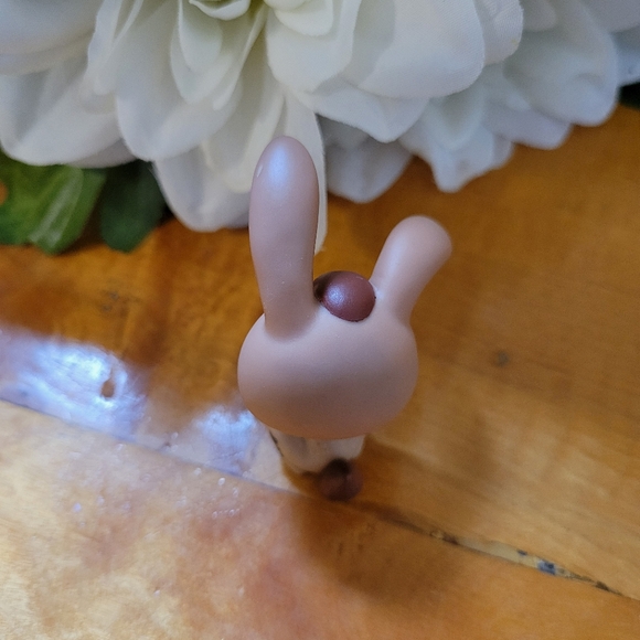 Littlest Pet Shop LPS #1766 Bunny Rabbit Brown Blue Eyes 2007 - Picture 8 of 12